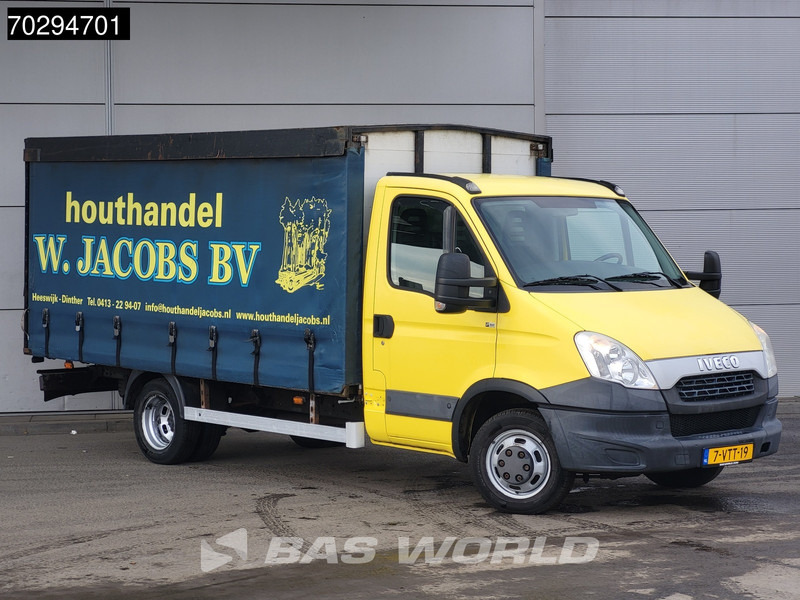 Iveco Daily 50C15 3.0L Schuifzeilen Dubbellucht 150PK Airco Cruise APK 05-2026 Zeilen Zeilenwagen Bakwagen Airco Cruise control - Van dengan terpal samping: gambar 3 Iveco Daily 50C15 3.0L Schuifzeilen Dubbellucht 150PK Airco Cruise APK 05-2026 Zeilen Zeilenwagen Bakwagen Airco Cruise control - Van dengan terpal samping: gambar 3