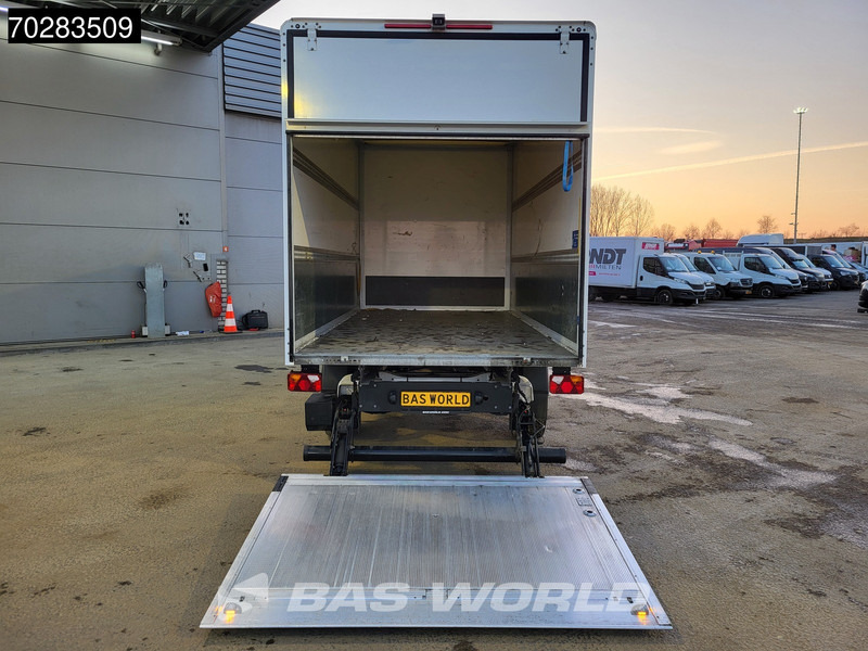 MAN TGE 3.180 Automaat Laadklep Bakwagen Airco Camera Meubelbak Koffer 19m3 Airco - Van box: gambar 3 MAN TGE 3.180 Automaat Laadklep Bakwagen Airco Camera Meubelbak Koffer 19m3 Airco - Van box: gambar 3