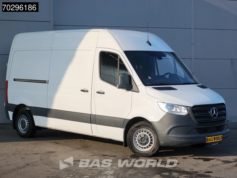 Mercedes-Benz Sprinter 314 CDI Automaat L2H2 Trekhaak Airco Cruise Camera Parkeersensoren MBUX CarPlay Standkachel Euro6 L2 Airco Trekhaak - Van panel: gambar 3 Mercedes-Benz Sprinter 314 CDI Automaat L2H2 Trekhaak Airco Cruise Camera Parkeersensoren MBUX CarPlay Standkachel Euro6 L2 Airco Trekhaak - Van panel: gambar 3