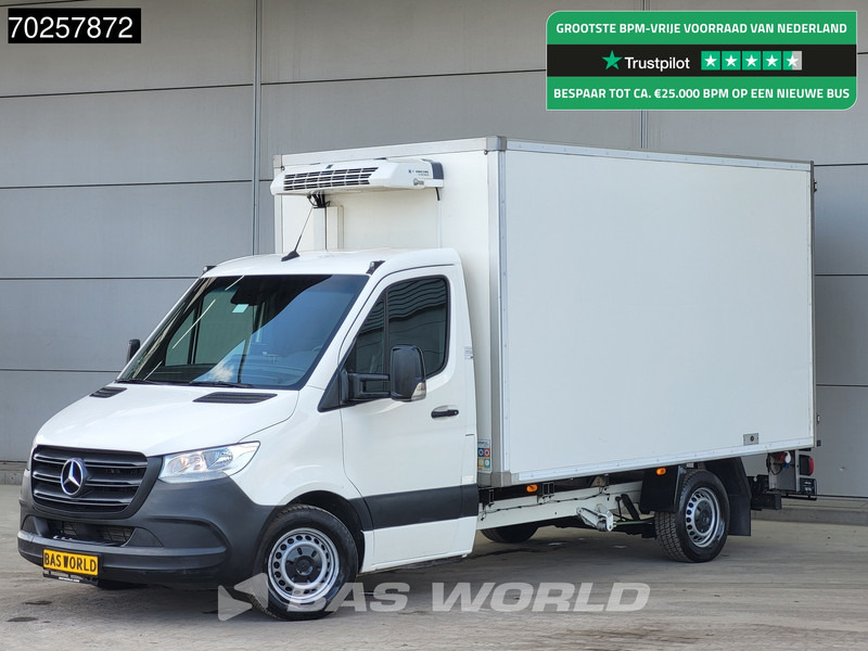 Mercedes-Benz Sprinter 314 CDI Motorprobleem - Engine problem Koelwagen Automaat Bi temp Thermo King V-300 Max Koeler Koel Vries Vriezer Kühlkasten Air - Van berpendingin: gambar 1 Mercedes-Benz Sprinter 314 CDI Motorprobleem - Engine problem Koelwagen Automaat Bi temp Thermo King V-300 Max Koeler Koel Vries Vriezer Kühlkasten Air - Van berpendingin: gambar 1
