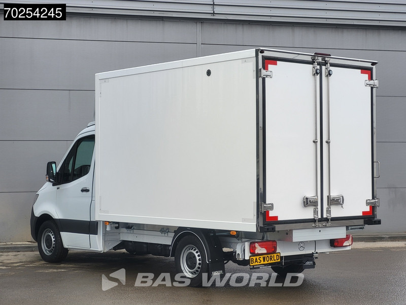 Mercedes-Benz Sprinter 315 CDI Automaat Koelwagen Thermo King V-300max 230V stekker Bakwagen Koel Kühlwagen Airco - Van berpendingin: gambar 2 Mercedes-Benz Sprinter 315 CDI Automaat Koelwagen Thermo King V-300max 230V stekker Bakwagen Koel Kühlwagen Airco - Van berpendingin: gambar 2