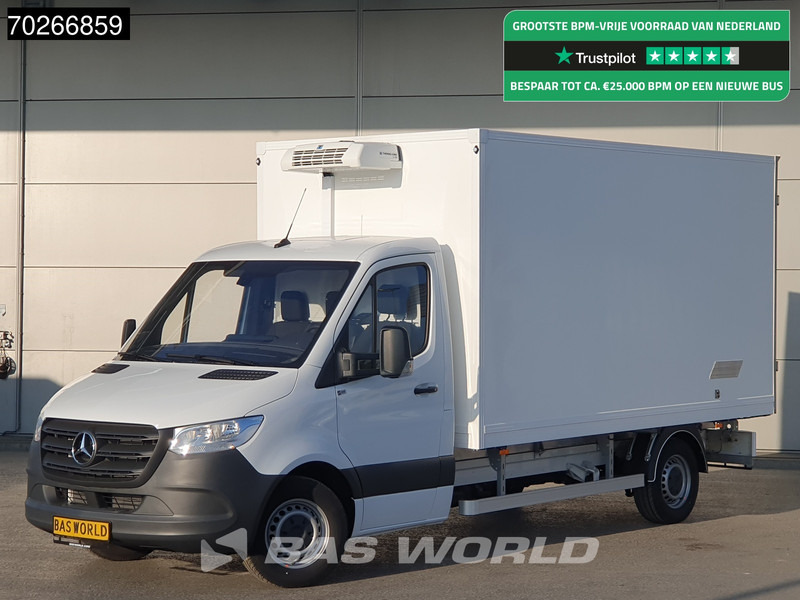 Mercedes-Benz Sprinter 315 CDI Koelwagen Achterdeuren Thermo King C-250 Airco Carplay MBUX Koel Koeler Kühl Kühler Kühlwagen Kühlkoffer 17m3 Airco - Van berpendingin: gambar 1 Mercedes-Benz Sprinter 315 CDI Koelwagen Achterdeuren Thermo King C-250 Airco Carplay MBUX Koel Koeler Kühl Kühler Kühlwagen Kühlkoffer 17m3 Airco - Van berpendingin: gambar 1