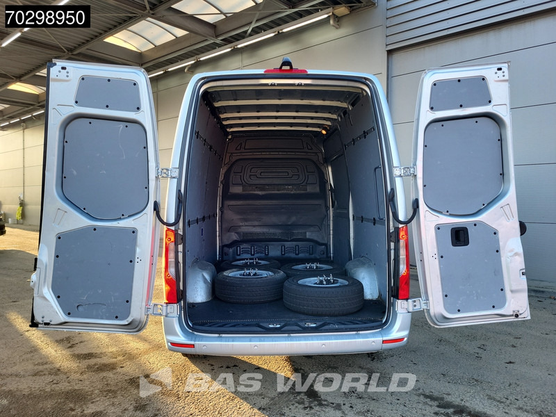 Mercedes-Benz Sprinter 315 CDI Special Edition Automaat L2H2 150PK Airco Cruise Camera Parkeersensoren MBUX CarPlay Velgen Euro6 L2 12m3 Airco - Van kecil: gambar 3 Mercedes-Benz Sprinter 315 CDI Special Edition Automaat L2H2 150PK Airco Cruise Camera Parkeersensoren MBUX CarPlay Velgen Euro6 L2 12m3 Airco - Van kecil: gambar 3
