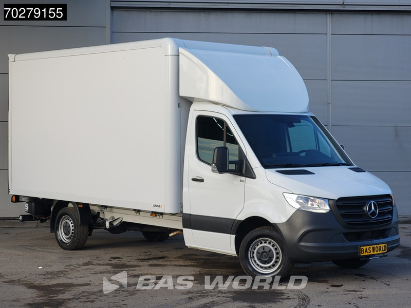 Mercedes-Benz Sprinter 317 CDI Automaat Bakwagen Laadklep Camera Airco Koffer Meubelbak 21m3 Airco - Van box: gambar 5 Mercedes-Benz Sprinter 317 CDI Automaat Bakwagen Laadklep Camera Airco Koffer Meubelbak 21m3 Airco - Van box: gambar 5