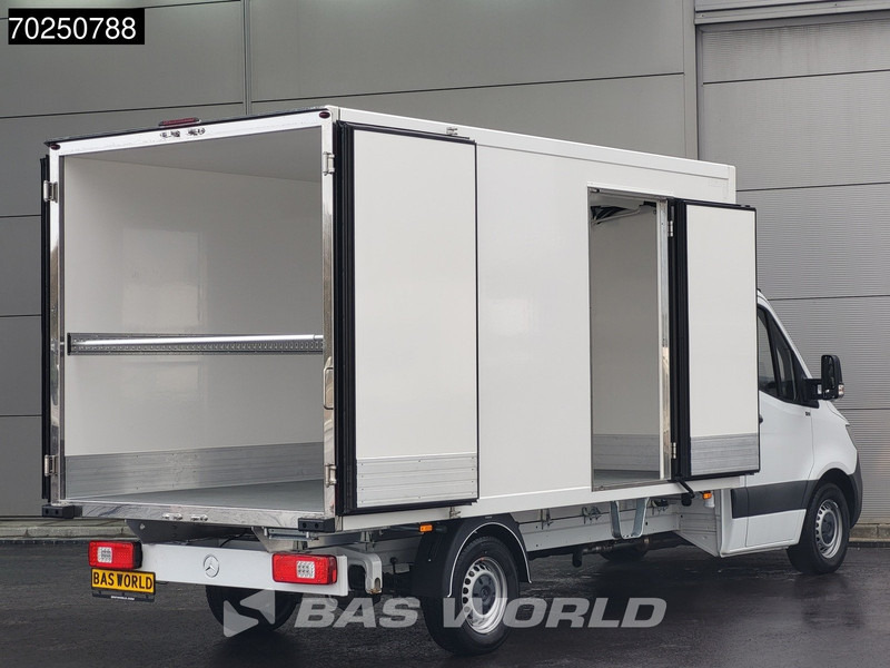 Mercedes-Benz Sprinter 317 CDI Koelwagen Automaat Zijdeur 2025-Model Thermo King V-300max 230v-Stekker 170PK Airco Cruise MBUX CarPlay Euro6 Koel Koele - Van berpendingin: gambar 5 Mercedes-Benz Sprinter 317 CDI Koelwagen Automaat Zijdeur 2025-Model Thermo King V-300max 230v-Stekker 170PK Airco Cruise MBUX CarPlay Euro6 Koel Koele - Van berpendingin: gambar 5