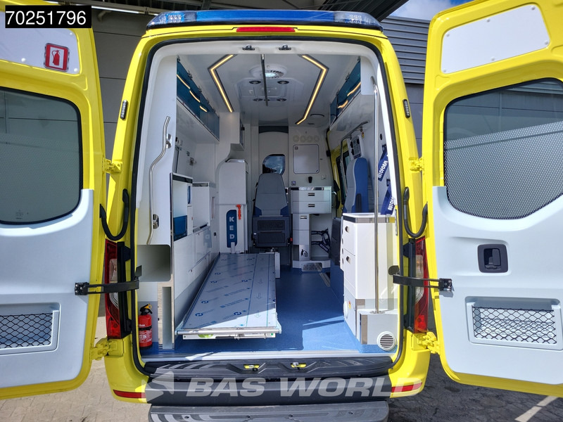 Mercedes-Benz Sprinter 319 CDI Automaat L2H2 New! Ambulance Ziekenwagen Rettungswagen Krankenwagen 10m3 Airco Cruise control - Ambulans: gambar 3 Mercedes-Benz Sprinter 319 CDI Automaat L2H2 New! Ambulance Ziekenwagen Rettungswagen Krankenwagen 10m3 Airco Cruise control - Ambulans: gambar 3