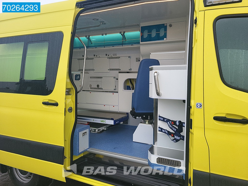 Mercedes-Benz Sprinter 319 CDI Automaat Nieuw! Complete Ambulance Ziekenwagen Rettungswagen Krankenwagen Airco - Ambulans: gambar 5 Mercedes-Benz Sprinter 319 CDI Automaat Nieuw! Complete Ambulance Ziekenwagen Rettungswagen Krankenwagen Airco - Ambulans: gambar 5