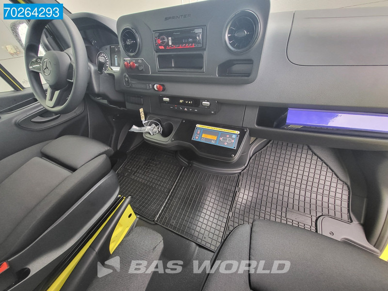 Leasing Mercedes-Benz Sprinter 319 CDI Automaat Nieuw! Complete Ambulance Ziekenwagen Rettungswagen Krankenwagen Airco Mercedes-Benz Sprinter 319 CDI Automaat Nieuw! Complete Ambulance Ziekenwagen Rettungswagen Krankenwagen Airco: gambar 17