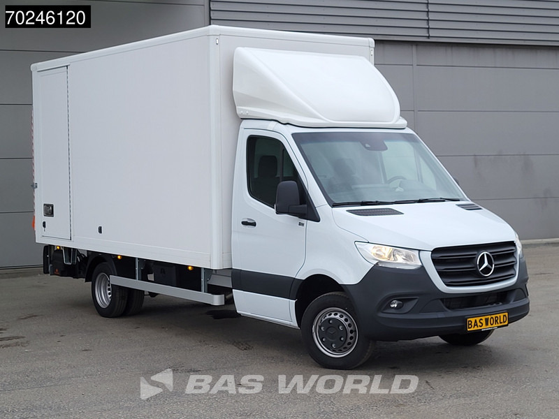 Mercedes-Benz Sprinter 515 CDI Automaat 1000kg Laadklep Dubbellucht Bakwagen MBUX Airco Cruise MBUX Koffer Meubelbak 21m3 Airco Cruise control - Van box: gambar 2 Mercedes-Benz Sprinter 515 CDI Automaat 1000kg Laadklep Dubbellucht Bakwagen MBUX Airco Cruise MBUX Koffer Meubelbak 21m3 Airco Cruise control - Van box: gambar 2