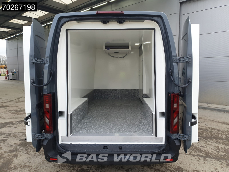 Renault Master 130pk Koelwagen Vriezer -18 Carrier Xarios 200 230V stekker LED Camera Parkeersensoren Airco Cruise Vries Koeler Kühlwagen Kühler Frig - Van berpendingin: gambar 5 Renault Master 130pk Koelwagen Vriezer -18 Carrier Xarios 200 230V stekker LED Camera Parkeersensoren Airco Cruise Vries Koeler Kühlwagen Kühler Frig - Van berpendingin: gambar 5