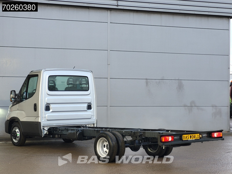 Iveco Daily 35C21 Automaat 410wb Dubbellucht 2025model Chassis Cabine ACC Fahrgestell Airco - Van pengiriman: gambar 5 Iveco Daily 35C21 Automaat 410wb Dubbellucht 2025model Chassis Cabine ACC Fahrgestell Airco - Van pengiriman: gambar 5