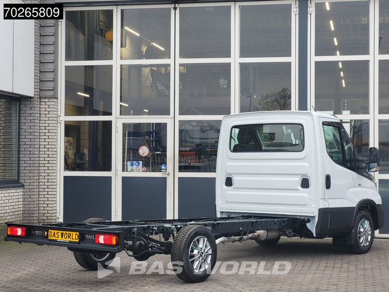 Iveco Daily 35S16 Automaat Chassis Cabine 410WB 2025 model LED CarPlay Camera Velgen Cruise Airco Fahrgestell Airco Cruise control - Van pengiriman: gambar 5 Iveco Daily 35S16 Automaat Chassis Cabine 410WB 2025 model LED CarPlay Camera Velgen Cruise Airco Fahrgestell Airco Cruise control - Van pengiriman: gambar 5