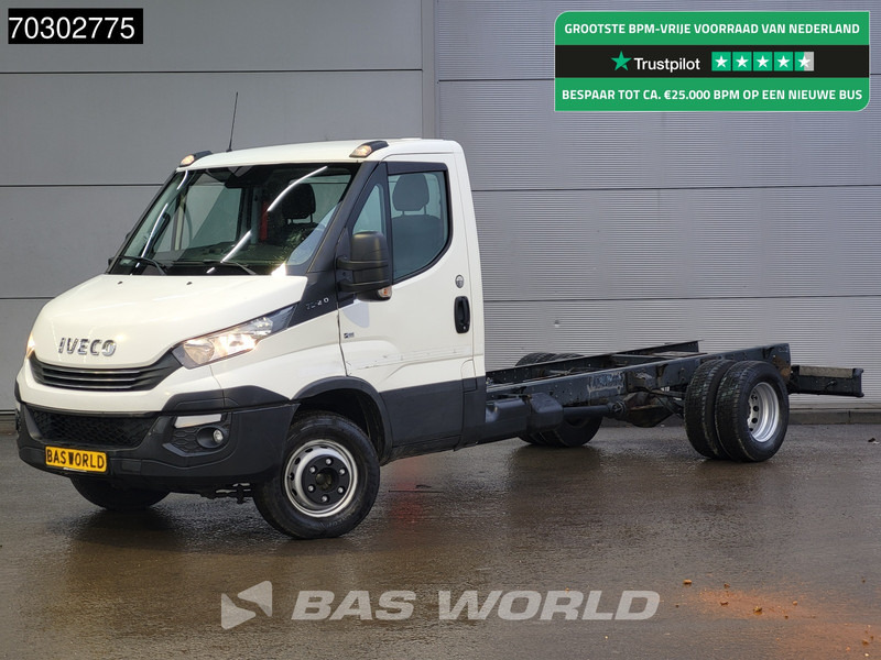 Iveco Daily 70C21 3.0L Automaat Luchtvering 435cm WB 210PK Chassis Cabine Airco Cruise Standkachel Euro6 Chassis Fahrgestell Airco Cruise co - Van pengiriman: gambar 1 Iveco Daily 70C21 3.0L Automaat Luchtvering 435cm WB 210PK Chassis Cabine Airco Cruise Standkachel Euro6 Chassis Fahrgestell Airco Cruise co - Van pengiriman: gambar 1
