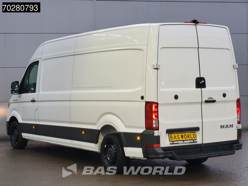 Volkswagen Crafter 140pk Automaat L4H3 Airco Camera PDC L3H2 14m3 Airco - Van panel: gambar 2 Volkswagen Crafter 140pk Automaat L4H3 Airco Camera PDC L3H2 14m3 Airco - Van panel: gambar 2