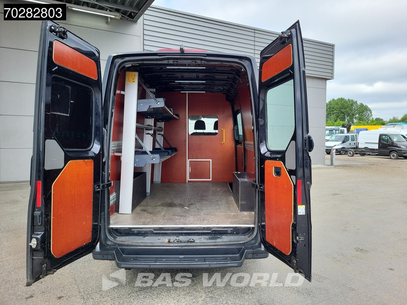 Volkswagen E-Crafter 136pk Elektrisch WLTP 115KM 36kWh L3H3 Automaat LED Navi Airco Cruise Camera Parkeersensoren L2H2 12m3 Airco - Van panel, Van listrik: gambar 3 Volkswagen E-Crafter 136pk Elektrisch WLTP 115KM 36kWh L3H3 Automaat LED Navi Airco Cruise Camera Parkeersensoren L2H2 12m3 Airco - Van panel, Van listrik: gambar 3