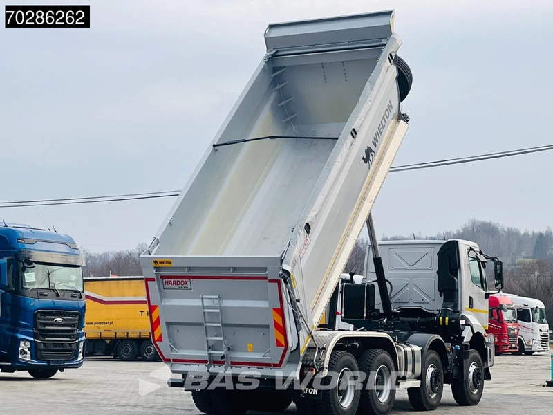 Ford F-Line 4145 8X4 NEW! 18m3 Wielton Tipper Steelsuspension Automatic Navi Euro 6 - Truk jungkit: gambar 2 Ford F-Line 4145 8X4 NEW! 18m3 Wielton Tipper Steelsuspension Automatic Navi Euro 6 - Truk jungkit: gambar 2