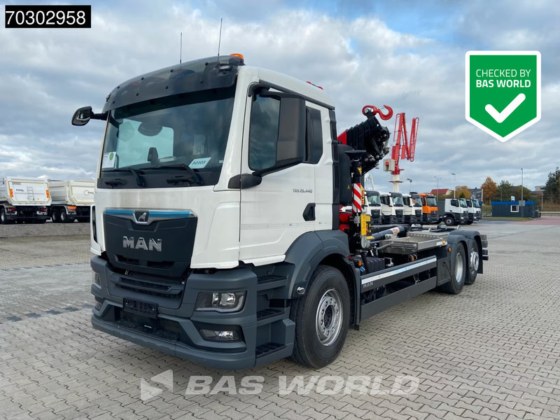 MAN TGS 26.440 6X2 NEW! Fassi 235A Crane Hyva 20-57-S Lift+ Steering Axle Euro 6 - Hook lift, Truk derek: gambar 1 MAN TGS 26.440 6X2 NEW! Fassi 235A Crane Hyva 20-57-S Lift+ Steering Axle Euro 6 - Hook lift, Truk derek: gambar 1