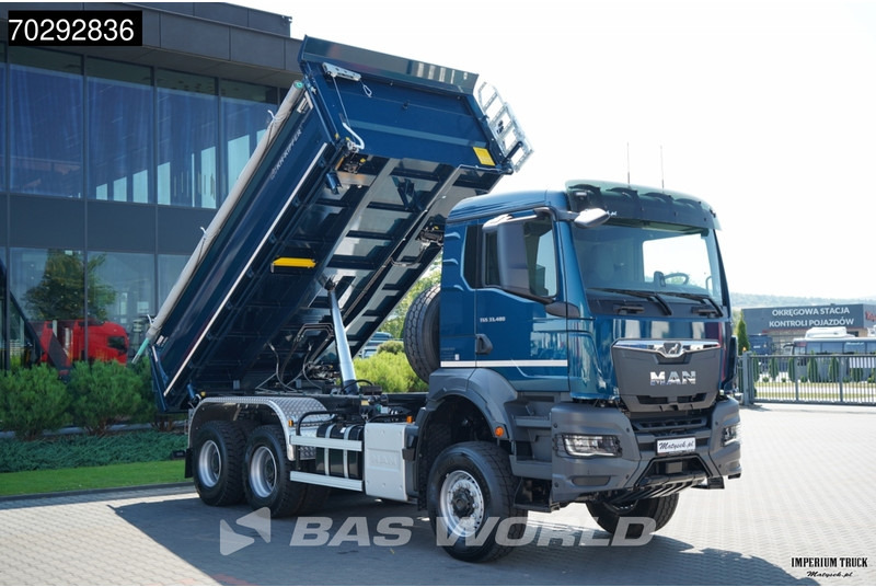 MAN TGS 33.480 TGS 6X6 11m3 KH-3-Way Kipper 6x6 Steel Suspension Automatic Big-Axle Euro 6 - Truk jungkit: gambar 3 MAN TGS 33.480 TGS 6X6 11m3 KH-3-Way Kipper 6x6 Steel Suspension Automatic Big-Axle Euro 6 - Truk jungkit: gambar 3