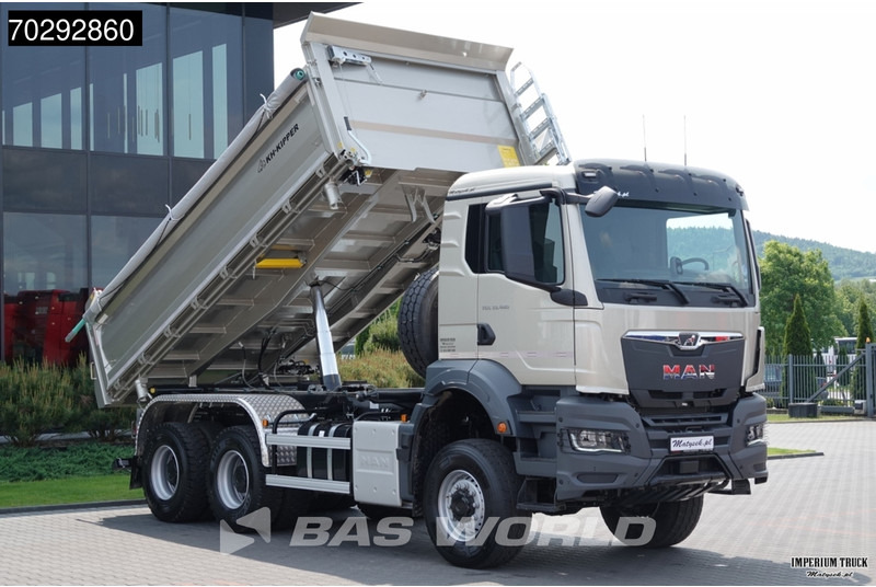 MAN TGS 33.480 TGS 6X6 6x6 3-Way Kipper Big-Axle Euro 6 - Truk jungkit: gambar 3 MAN TGS 33.480 TGS 6X6 6x6 3-Way Kipper Big-Axle Euro 6 - Truk jungkit: gambar 3