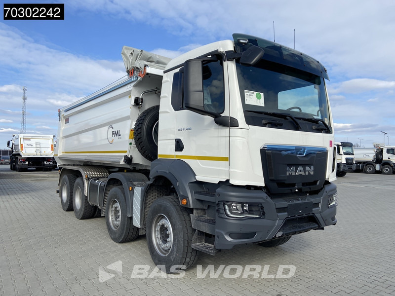 MAN TGS 41.400 8X4 20m3 KH Kipper Tarpaulin Automatic Big-Axle EURO 2 - Truk jungkit: gambar 3 MAN TGS 41.400 8X4 20m3 KH Kipper Tarpaulin Automatic Big-Axle EURO 2 - Truk jungkit: gambar 3