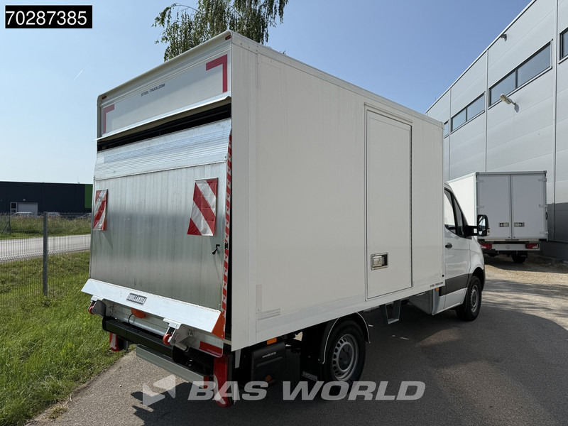 Mercedes-Benz Sprinter 317 CDI Laadklep Zijdeur Bakwagen Airco Cruise MBUX CarPlay D'Hollandia Euro6 Meubelbak Koffer 15m3 A/C Cruise control - Van box: gambar 5 Mercedes-Benz Sprinter 317 CDI Laadklep Zijdeur Bakwagen Airco Cruise MBUX CarPlay D'Hollandia Euro6 Meubelbak Koffer 15m3 A/C Cruise control - Van box: gambar 5