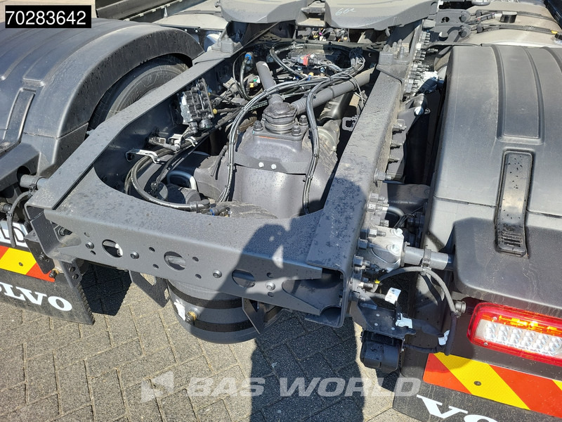 Tractor head baru Volvo FH 500 4X2 NEW! Aero XL TC Retarder I-Parkcool 2x Tanks ACC: gambar 18