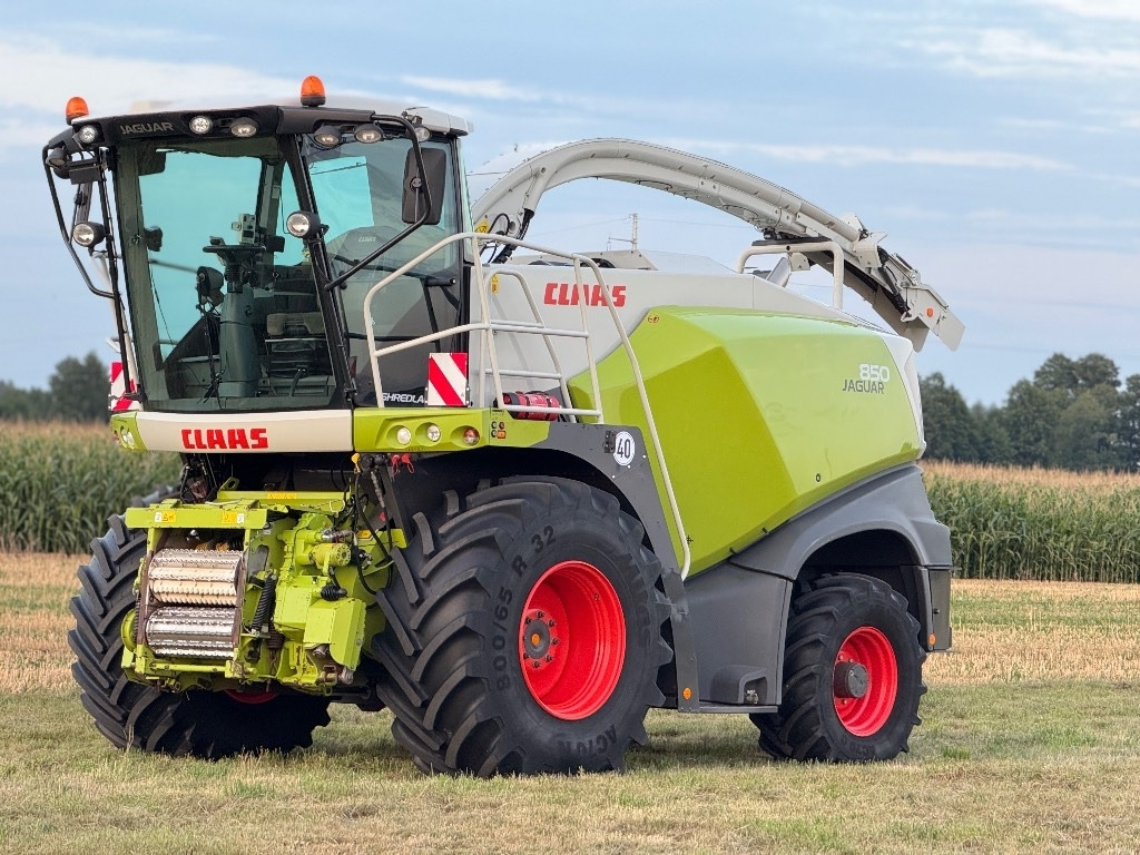 Claas Jaguar 850 Allrad - Pemanen hijauan: gambar 1 Claas Jaguar 850 Allrad - Pemanen hijauan: gambar 1