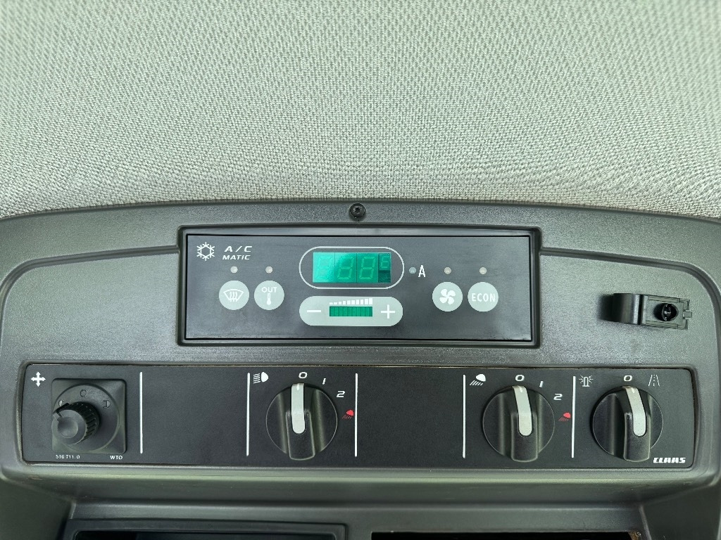 Pemanen hijauan Claas Jaguar 950 Allrad: gambar 17 Pemanen hijauan Claas Jaguar 950 Allrad: gambar 17