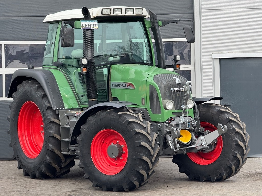Fendt 415 Vario TMS - Traktor: gambar 2 Fendt 415 Vario TMS - Traktor: gambar 2