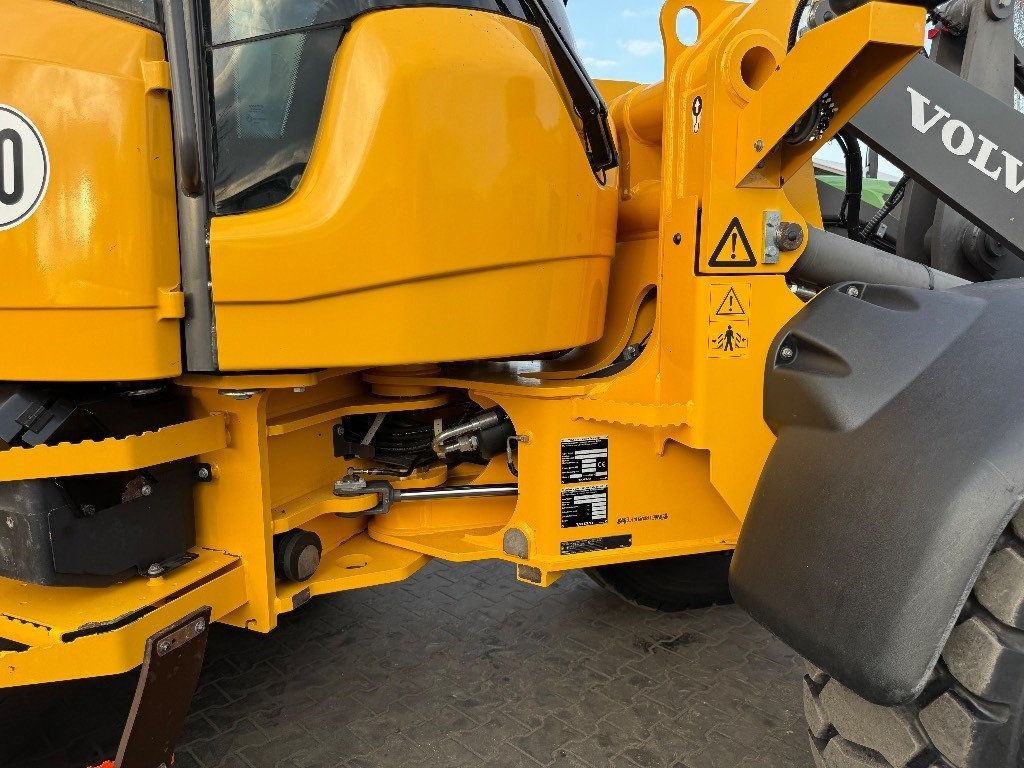 Wheel loader Volvo L 45 H: gambar 10