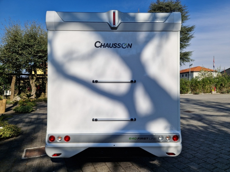 Chausson 640 First Line Ford - Mobil rumah semi-terintegrasi: gambar 3 Chausson 640 First Line Ford - Mobil rumah semi-terintegrasi: gambar 3