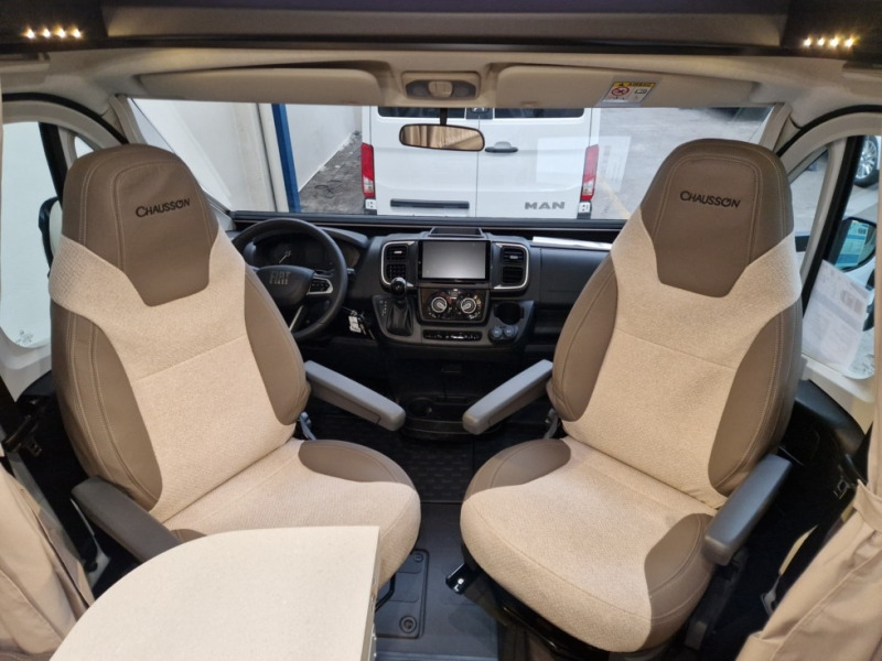 Chausson 798 Ultimate Line - Mobil rumah semi-terintegrasi: gambar 5 Chausson 798 Ultimate Line - Mobil rumah semi-terintegrasi: gambar 5