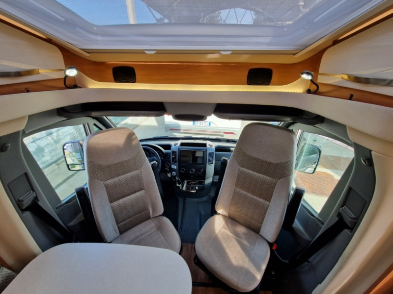 Hymer MLT 580 - Mobil rumah semi-terintegrasi: gambar 5 Hymer MLT 580 - Mobil rumah semi-terintegrasi: gambar 5