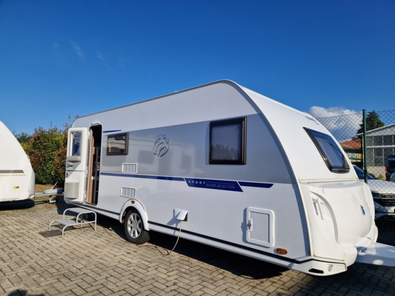 Knaus Sport 550 FSK - Karavan: gambar 1 Knaus Sport 550 FSK - Karavan: gambar 1