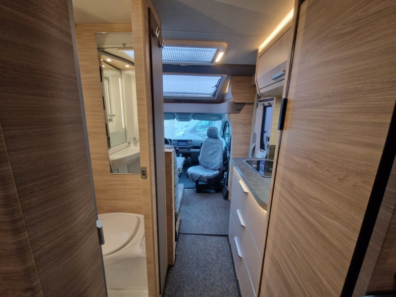 Mobil kemping Knaus Van Ti Plus 650 MEG Platinum Selection: gambar 12