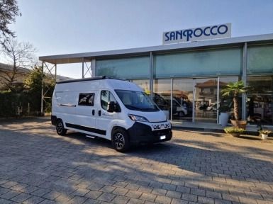 Mc Louis Menfys 3 Max - Mobil kemping: gambar 1 Mc Louis Menfys 3 Max - Mobil kemping: gambar 1