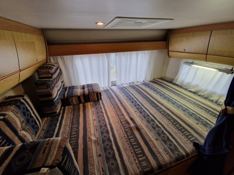 Mobil rumah semi-terintegrasi Mobilvetta Icaro P 5: gambar 9 Mobil rumah semi-terintegrasi Mobilvetta Icaro P 5: gambar 9