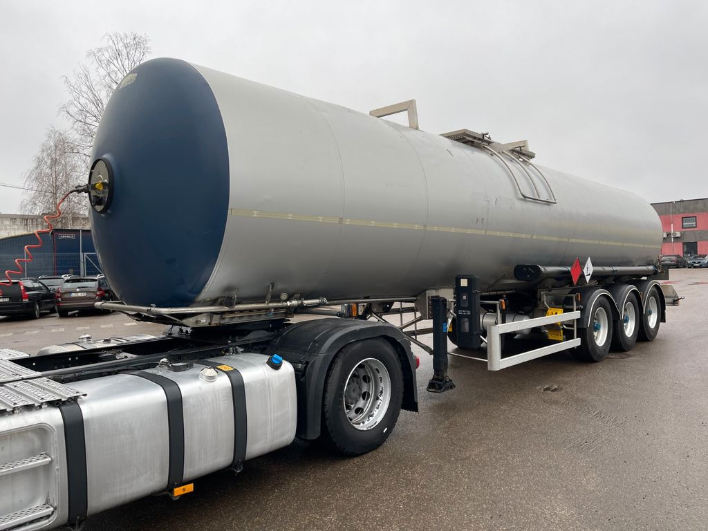 Magyar ADR 7 units - Semi-trailer tangki: gambar 2 Magyar ADR 7 units - Semi-trailer tangki: gambar 2