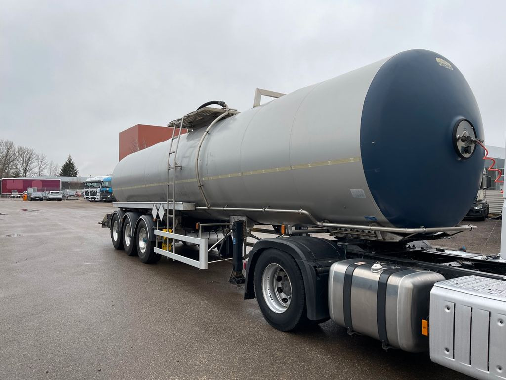 Magyar ADR 7 units - Semi-trailer tangki: gambar 3 Magyar ADR 7 units - Semi-trailer tangki: gambar 3