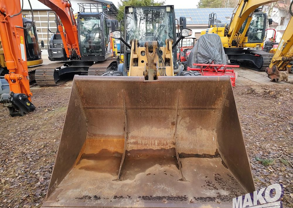 Caterpillar 906M - Wheel loader: gambar 4 Caterpillar 906M - Wheel loader: gambar 4