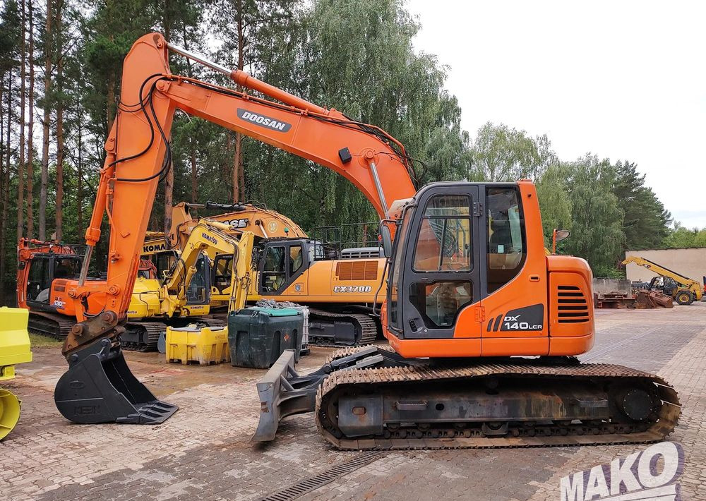 Doosan DX140LCR - Ekskavator perayap: gambar 1 Doosan DX140LCR - Ekskavator perayap: gambar 1