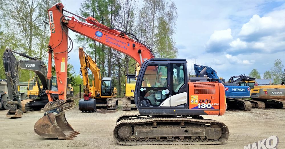 Hitachi ZX130 LCN-6 - Ekskavator perayap: gambar 1 Hitachi ZX130 LCN-6 - Ekskavator perayap: gambar 1
