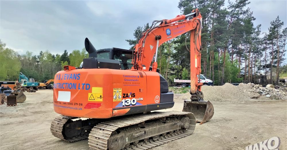 Hitachi ZX130 LCN-6 - Ekskavator perayap: gambar 4 Hitachi ZX130 LCN-6 - Ekskavator perayap: gambar 4