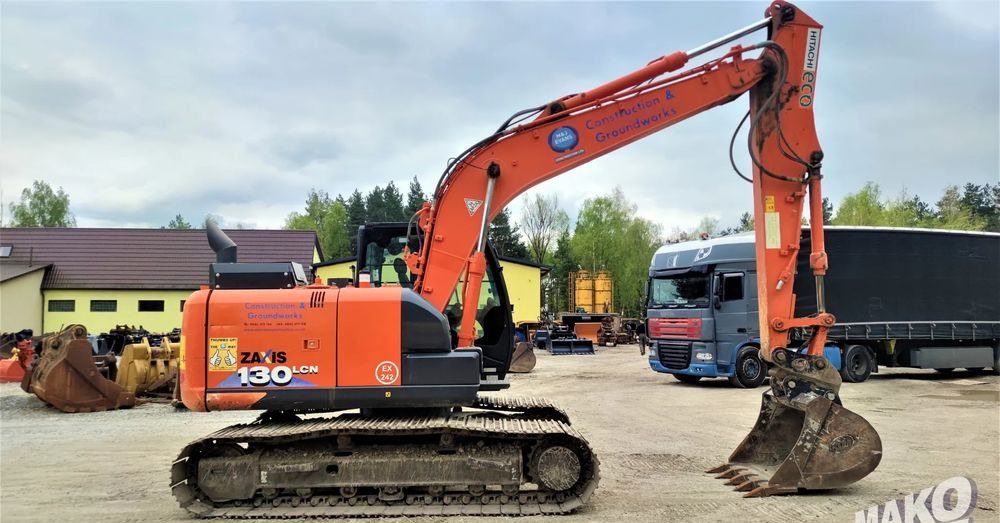Hitachi ZX130 LCN-6 - Ekskavator perayap: gambar 5 Hitachi ZX130 LCN-6 - Ekskavator perayap: gambar 5