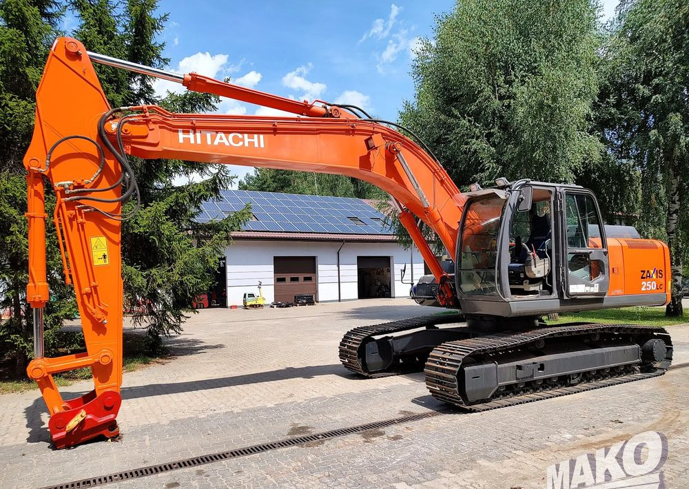 Hitachi ZX250 LCN-3 - Ekskavator perayap: gambar 1 Hitachi ZX250 LCN-3 - Ekskavator perayap: gambar 1