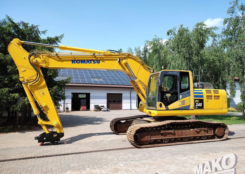 Komatsu PC240LC-10 - Ekskavator perayap: gambar 1 Komatsu PC240LC-10 - Ekskavator perayap: gambar 1