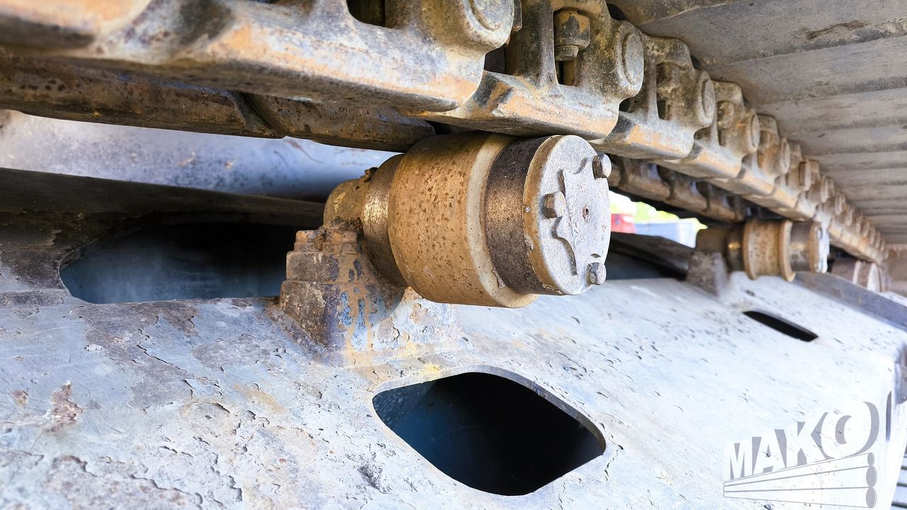 Ekskavator perayap LIEBHERR R906 LC: gambar 12