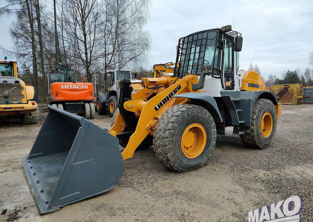 Liebherr L534 - Wheel loader: gambar 1 Liebherr L534 - Wheel loader: gambar 1