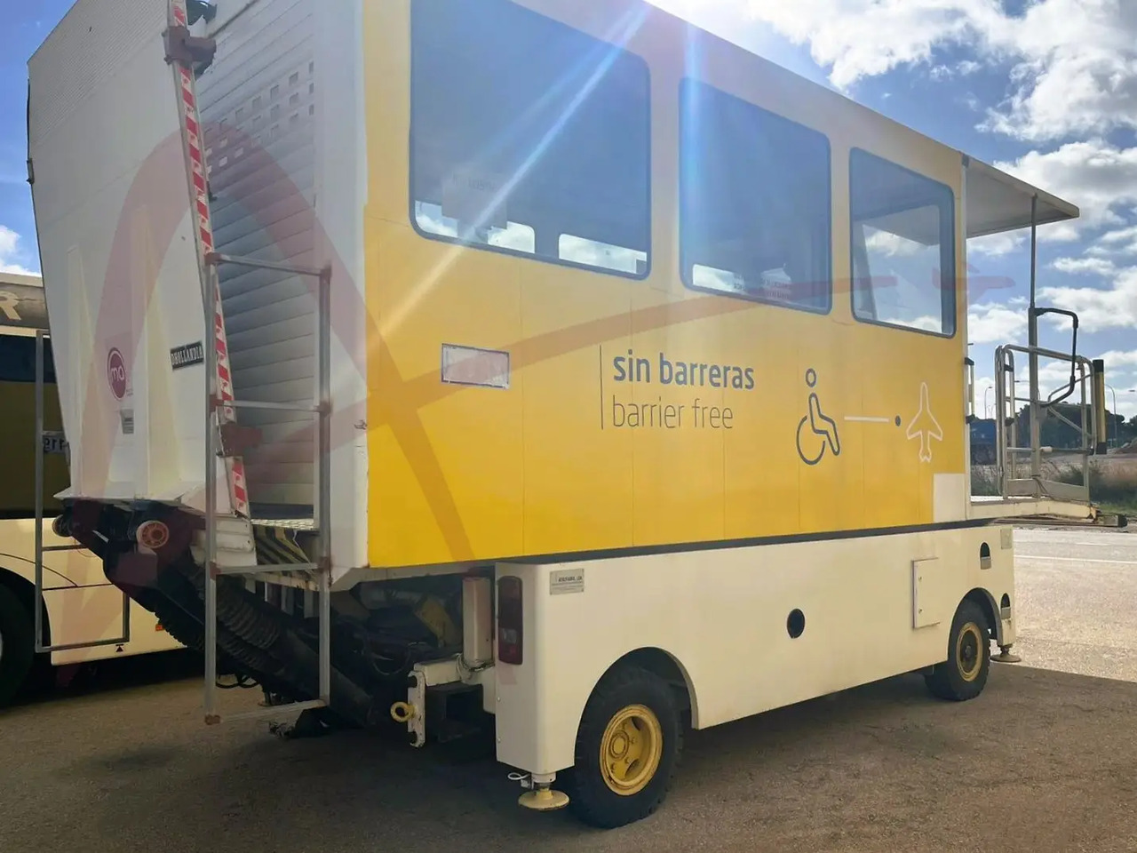 AEROFABRIL 6C-4M-ALT.6 - Ambulift: gambar 3 AEROFABRIL 6C-4M-ALT.6 - Ambulift: gambar 3