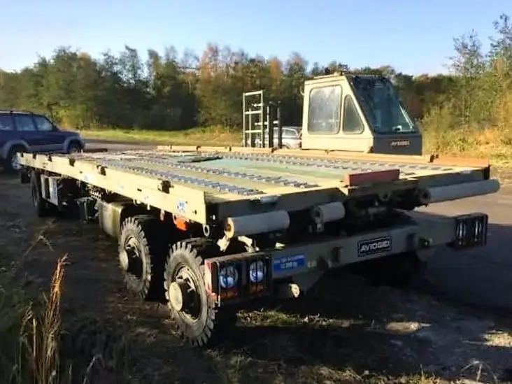 AVIOGEI 1PM/1200 - Pemuat kargo pesawat terbang: gambar 3 AVIOGEI 1PM/1200 - Pemuat kargo pesawat terbang: gambar 3